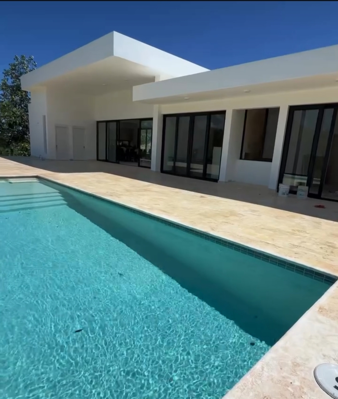 Villa moderna en venta ubicada entre Cabarete y Sosúa