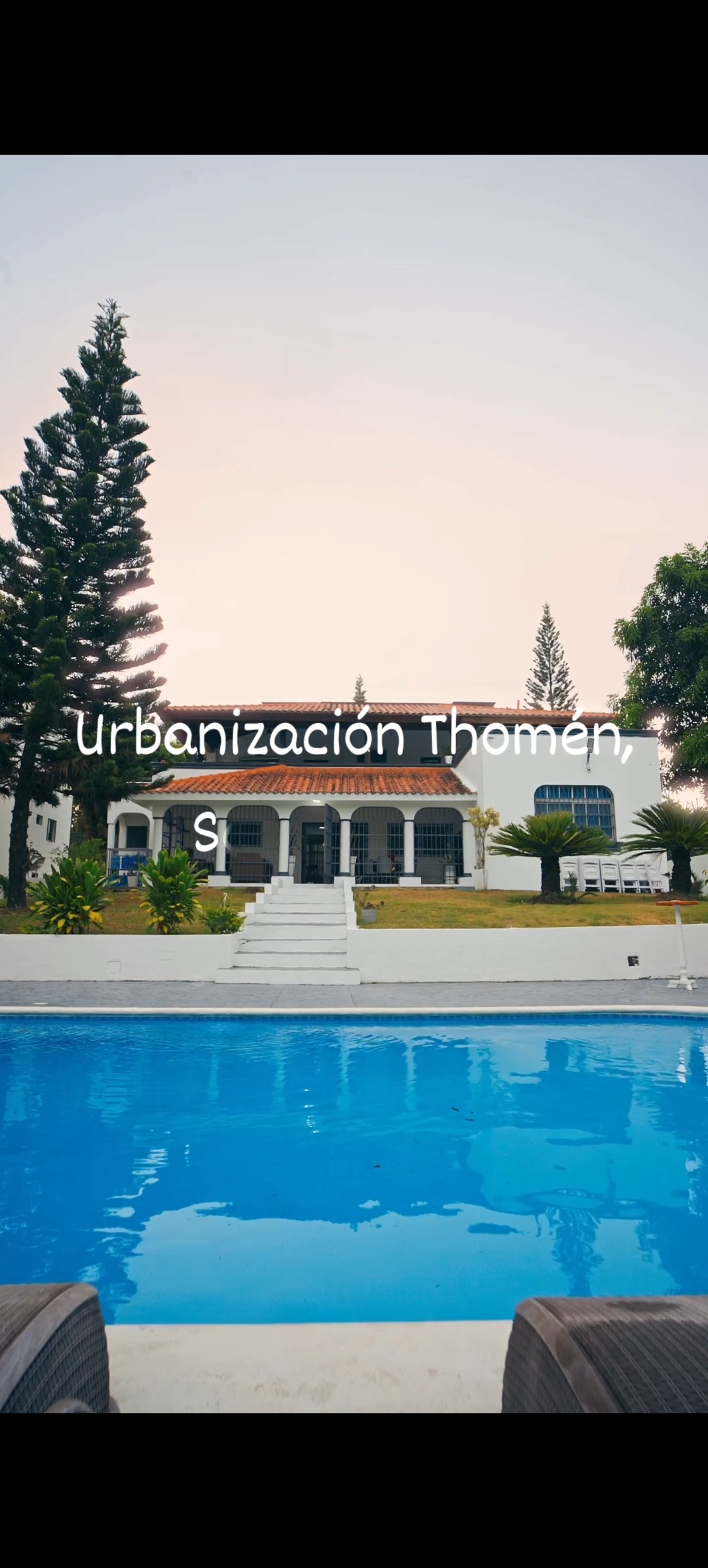 Exclusiva villa en venta en Urbanización Thomén, Santiago 